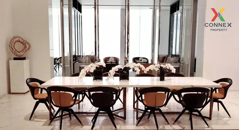 FOR SALE condo , Hyde Sukhumvit 11 , Duplex , corner unit , BTS-N